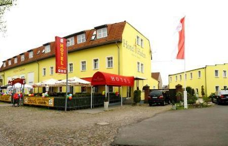 Hotel 4 Hufen Großziethen Exteriör bild
