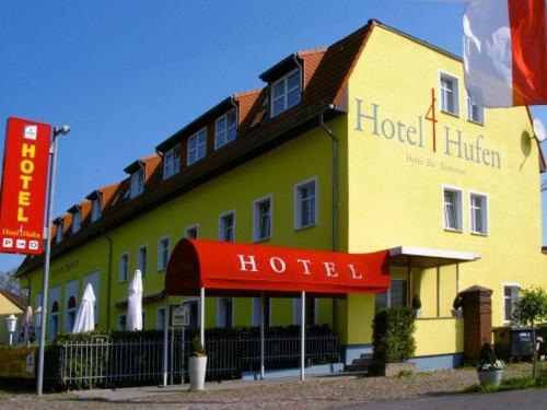 Hotel 4 Hufen Großziethen Exteriör bild