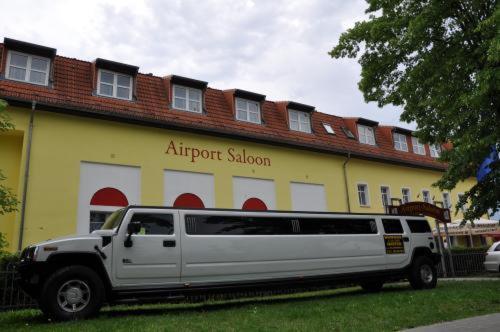 Hotel 4 Hufen Großziethen Exteriör bild